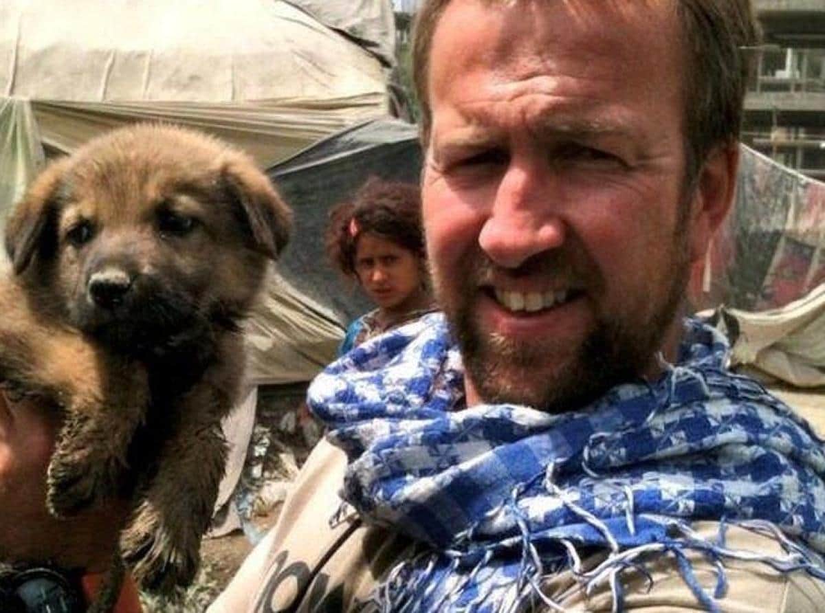 «Операция Ковчег»: британец вывез из Кабула около 200 бездомных животных